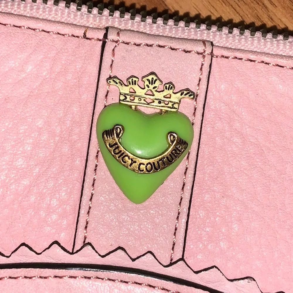Original Juicy Couture ✨Super Rare✨ Leather Coin Purse